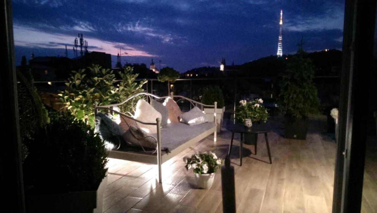 Apart-Terrace On Baker Street Lviv Exterior foto